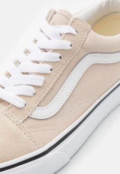 Vans Old Skool- Sneakers Laag - Color Theory French Oak -Vans Schoen 01b096ef7eb34d44a22351b4fd3288a9