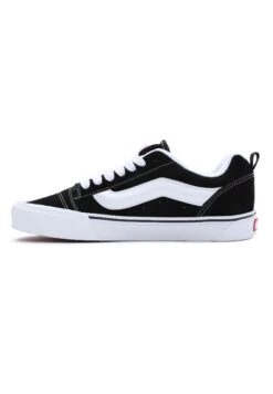 Vans Knu Skool Unisex - Skateschoenen - Black True White -Vans Schoen 031d8a423290425e9b8e36f58369ef51
