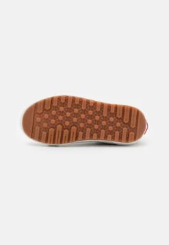 Vans Sk8 Hi Mte 1 Unisex - Sneakers Hoog - Brown/Black -Vans Schoen 048ac9e4e12147878f8460f25fbd241a