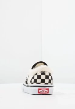 Vans Classic - Instappers - Black/White 12 Vans Classic - Instappers - Black/White -Vans Schoen 07b528c2e65448deae809ca7f8711005