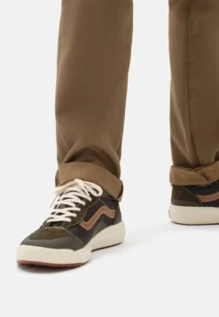 Vans Ultrarange Exo Se - Sneakers Laag - Dark Green