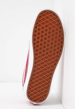 Vans Old Skool - Sneakers Laag - Racing Red/True White -Vans Schoen 13900e813a884aa4b4d22f317d581695