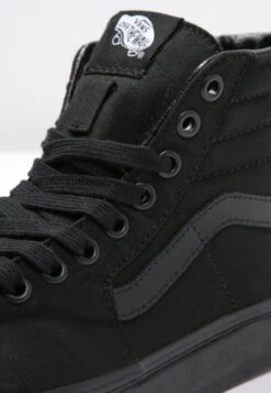 Vans Sk8-Hi Unisex - Sneakers Hoog - Black -Vans Schoen 1a641ed52290406b8bfda451f23f358b