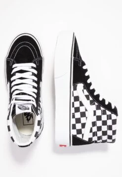 Vans Ua Sk8-Hi Platform 2.0 - Sneakers Hoog - Black 11 Vans Ua Sk8-Hi Platform 2.0 - Sneakers Hoog - Black -Vans Schoen 1d9a5063cfe54e9082cec7ae8079c890