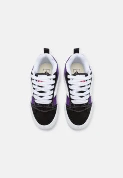 Vans Knu Skool Unisex - Skateschoenen - Black/Purple -Vans Schoen 26c83dc8bc7541a18f1223fbee30e01b