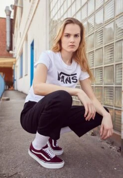 Vans Ua Old Skool Platform - Sneakers Laag - Port Royale/True White 12 Vans Ua Old Skool Platform - Sneakers Laag - Port Royale/True White -Vans Schoen 28529569856c4334af72ab0120bdd7de