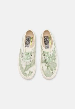 Vans Authentic Convert Vr3 - Sneakers Laag - Green 13 Vans Authentic Convert Vr3 - Sneakers Laag - Green -Vans Schoen 2e79bf70a9d14f4083e5d5156edb3135