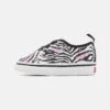 Vans Authentic Elastic Lace- Sneakers Laag - Zebra Daze Black 2 Vans Authentic Elastic Lace- Sneakers Laag - Zebra Daze Black -Vans Schoen 31ea2320dd0248a3975dd5d83627911b