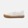 Vans Knu Slip Unisex - Instappers - White -Vans Schoen 35b264c3a05140ae8897b4d20a48f541