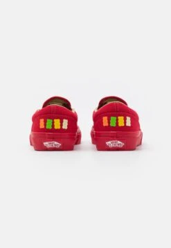 Vans Classic Slip-On Unisex - Sneakers Laag - Red -Vans Schoen 3771f9819d99415fa69413963763a488