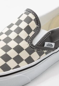 Vans Ua Classic Slip-On Unisex - Instappers - Pewter/True White -Vans Schoen 3a44197112e74cf7ab9a31adf59b9f8b