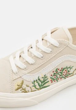 Vans Old Skool Tapered Unisex - Sneakers Laag - Theory Oatmeal 13 Vans Old Skool Tapered Unisex - Sneakers Laag - Theory Oatmeal -Vans Schoen 3b0d89f924e34853a7be08b60f045887