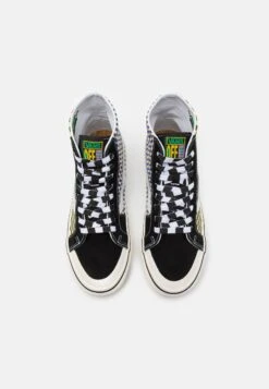 Vans Sk8 Decon Unisex - Sneakers Laag - Cream -Vans Schoen 4072c13682ff433fa27bdf4603b4e9eb