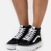 Vans Sentry Sk8 Hi - Sneakers Hoog - Black/White -Vans Schoen 4156849a1e644a7f8caf9cbb1030fdea