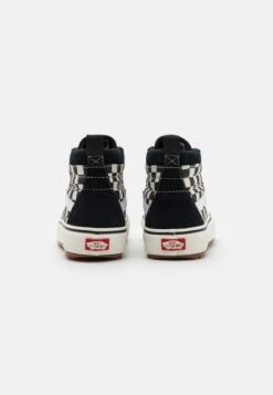 Vans Sk8 Hi Mte 1 Unisex - Sneakers Hoog - Black/White 10 Vans Sk8 Hi Mte 1 Unisex - Sneakers Hoog - Black/White -Vans Schoen 417bf7e6b816430bbc6568f6dfdffb93