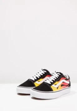 Vans Ua Old Skool - Sneakers Laag - Black/True White 10 Vans Ua Old Skool - Sneakers Laag - Black/True White -Vans Schoen 43fe76ad592b442fbf36f99d044008f8