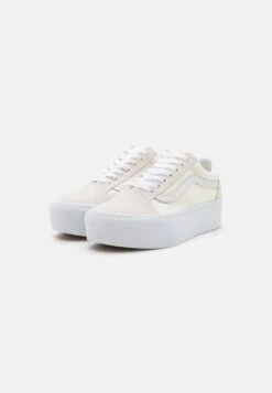 Vans Old Skool Stackform - Sneakers Laag - Marshmallow 10 Vans Old Skool Stackform - Sneakers Laag - Marshmallow -Vans Schoen 441be5a1a1564c08a943601936c25e2d