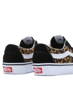 Vans Sk8-Low Unisex - Skateschoenen - Black True White 13 Vans Sk8-Low Unisex - Skateschoenen - Black True White -Vans Schoen 4c8b9e6bef044b6abca80600dfec4362
