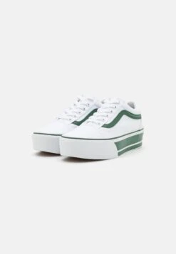 Vans Ua Old Skool Stackform - Sneakers Laag - Green/True White 10 Vans Ua Old Skool Stackform - Sneakers Laag - Green/True White -Vans Schoen 566bb0f8b1c8487e82128e7a9afd9167