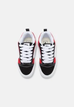Vans Knu Skool Unisex - Skateschoenen - Red/True White 13 Vans Knu Skool Unisex - Skateschoenen - Red/True White -Vans Schoen 5678ca8992434952b830a3a7b0c316eb