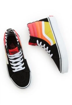 Vans Uy Sk8-Hi - Sneakers Hoog - Black Multi -Vans Schoen 5cca5f6e60ee47038ee06a5ab95f3c24