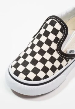 Vans Classic - Instappers - Black/White 10 Vans Classic - Instappers - Black/White -Vans Schoen 5fc72b91cde2400ea66376a8e8e6ebe4