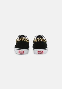 Vans Old Skool - Sneakers Laag - Black/True White 10 Vans Old Skool - Sneakers Laag - Black/True White -Vans Schoen 6f42b501d1ea48bb922fc9790e18e778