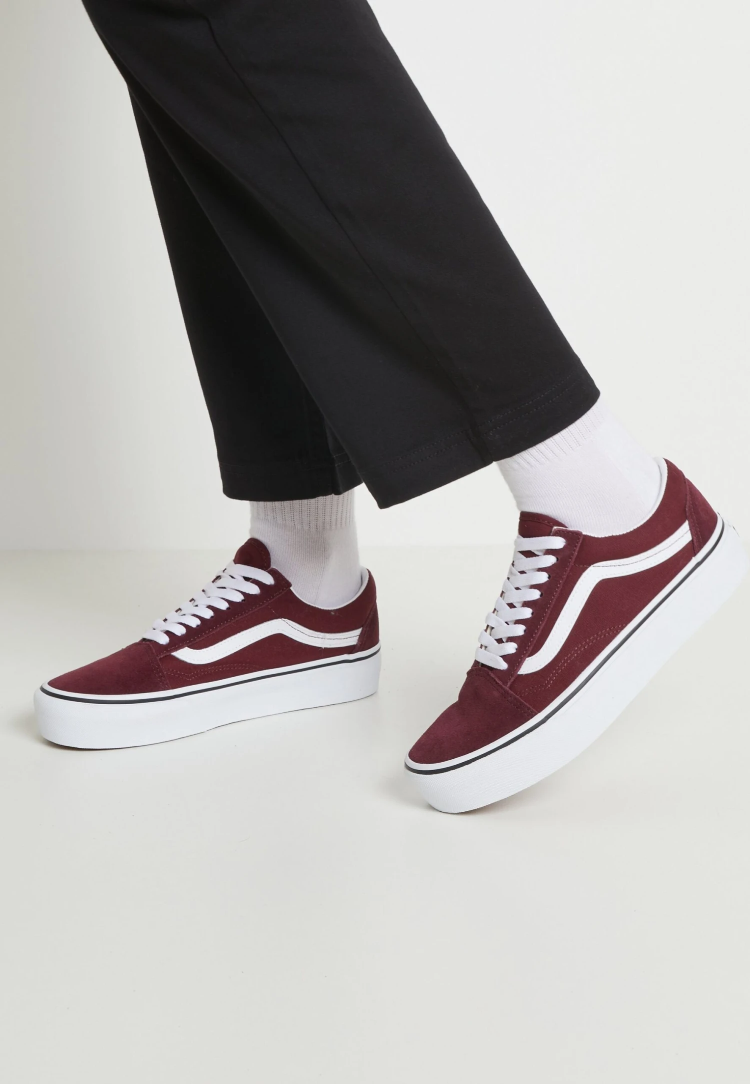 Vans Ua Old Skool Platform - Sneakers Laag - Port Royale/True White 3 Vans Ua Old Skool Platform - Sneakers Laag - Port Royale/True White
