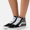 Vans Ua Sk8-Hi - Sneakers Hoog - Black 2 Vans Ua Sk8-Hi - Sneakers Hoog - Black -Vans Schoen 761fca4f47104543b701501e020100a4