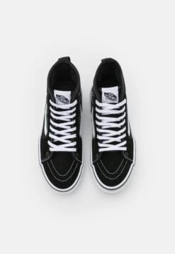 Vans Sentry Sk8 Hi - Sneakers Hoog - Black/White -Vans Schoen 784ec59edd8b4ca7abfcec342fe9c5d9