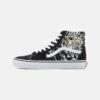 Vans Sk-Hi - Sneakers Hoog - Black/True White 2 Vans Sk-Hi - Sneakers Hoog - Black/True White -Vans Schoen 799661a2189541c08c36251612f568d3