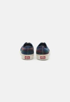 Vans Authentic Unisex - Sneakers Laag - Dress Blues/Marshmallow 10 Vans Authentic Unisex - Sneakers Laag - Dress Blues/Marshmallow -Vans Schoen 79ea3caf7a084c8c8d59799d4388cd48