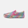 Vans Classic Slip-On Unisex - Sneakers Laag - Glitter Rainglow Rainbow 1 Vans Classic Slip-On Unisex - Sneakers Laag - Glitter Rainglow Rainbow -Vans Schoen 7d391b5cd2f44dc78199328439f58a4f