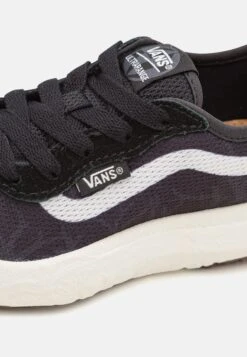 Vans Ultrarange Vr3 Unisex - Sneakers Laag - Black/Marshmallow -Vans Schoen 819fd8a18c6247f6925876347aaf0689