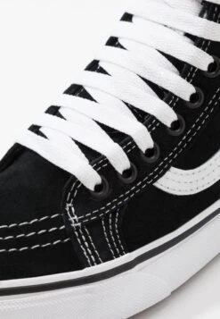 Vans Sk8 Mte Unisex - Sneakers Hoog - Black/True White 21 Vans Sk8 Mte Unisex - Sneakers Hoog - Black/True White -Vans Schoen 8638b449bdc342328d42e03a10e3503d