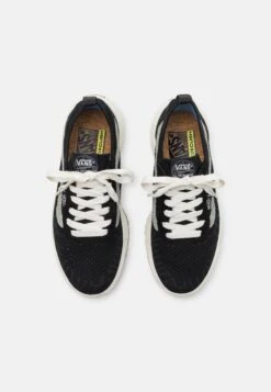 Vans Ua Ultrarange Vr3 - Sneakers Laag - Black/Marshmallow 11 Vans Ua Ultrarange Vr3 - Sneakers Laag - Black/Marshmallow -Vans Schoen 87c4d1b41b9e406e8c3f6ce6b57db293