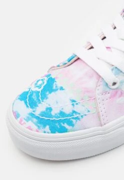 Vans Sk8-Hi Tapered Unisex - Sneakers Hoog - Sunny Day Multi-Coloured/True White 13 Vans Sk8-Hi Tapered Unisex - Sneakers Hoog - Sunny Day Multi-Coloured/True White -Vans Schoen 8a51880948274d6ebd2dad6901816e03