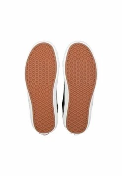 Vans Wm Filmore Hi - Sneakers Hoog - Black -Vans Schoen 8cdbe098a6734673b0e98261a14b2a7e