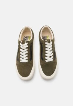 Vans Old Skool Vr3 Unisex - Sneakers Laag - Dark Olive 13 Vans Old Skool Vr3 Unisex - Sneakers Laag - Dark Olive -Vans Schoen 90395bdabc344ed2a8f53e68f7790e97