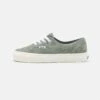 Vans Authentic Unisex - Skateschoenen - Light Green/White