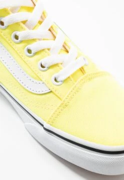 Vans Ua Old Skool - Sneakers Laag - Lemon Tonic/True White -Vans Schoen 91cdefef23334fe186e244cb1deeda52