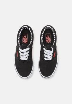 Vans Era Unisex - Sneakers Laag - Gradient Black/Multi-Coloured 11 Vans Era Unisex - Sneakers Laag - Gradient Black/Multi-Coloured -Vans Schoen a1ab88d0633748b1b94b418c5251fcc6