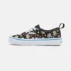 Vans Authentic Elastic Lace Unisex - Sneakers Laag - Black/Blue 2 Vans Authentic Elastic Lace Unisex - Sneakers Laag - Black/Blue -Vans Schoen ab8fb9e3b6094d6db542741d5062a3d0