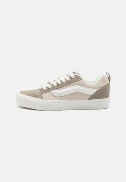 Vans Knu Skool Unisex - Skateschoenen - Beige/Light Brown/White