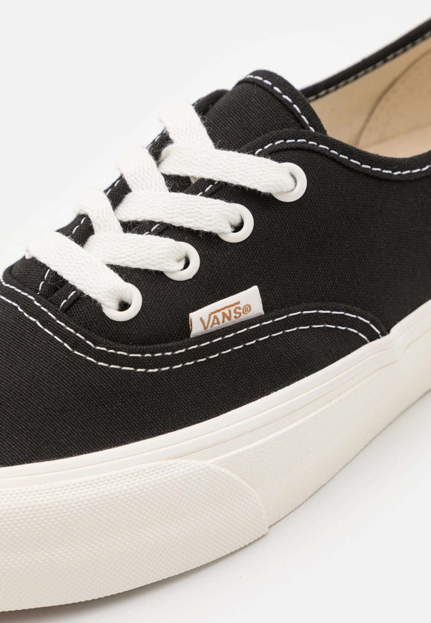 Vans Authentic Vr3 Unisex - Sneakers Laag - Black/Marshmallow 8 Vans Authentic Vr3 Unisex - Sneakers Laag - Black/Marshmallow - Afbeelding 6