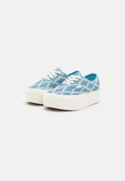 Vans Authentic Stackform - Sneakers Laag - Denim Light Blue 10 Vans Authentic Stackform - Sneakers Laag - Denim Light Blue -Vans Schoen b2950a13a0b34a6b8a633d1b0e378bd4