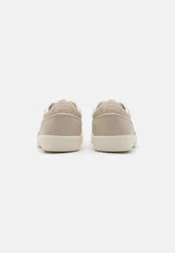 Vans Lowland Unisex - Sneakers Laag - Sand/White/Offwhite 10 Vans Lowland Unisex - Sneakers Laag - Sand/White/Offwhite -Vans Schoen b38dd24d847143469380cfeda5345003