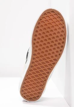 Vans Classic Slip-On - Instappers - Black/White -Vans Schoen b430001d4ea54795847131b610ff5d96