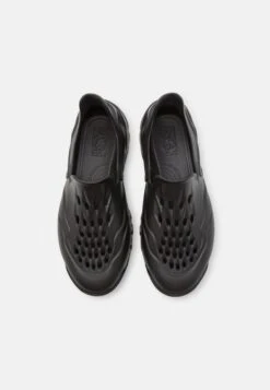 Vans Amzn Pacu - Instappers - Caviar 11 Vans Amzn Pacu - Instappers - Caviar -Vans Schoen b55d56ac842f482b9638a36582bdc8e7