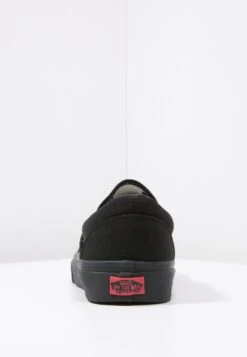 Vans Ua Classic Slip-On Unisex - Instappers - Black 15 Vans Ua Classic Slip-On Unisex - Instappers - Black -Vans Schoen b67bf45403cf4245aa94755583069d62